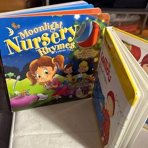 🐸2/$10🐸 Board books bedtime books